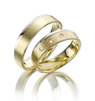 Zlaté snubní prsteny Adoré luxe A49