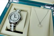 Luxusní set DOXA D151SMW, diamantové hodinky, perlový náhrdelník