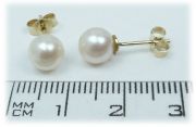 Zlaté náušnice s perlou NA930