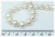 Bílé sladkovodní perly 8-8,5 mm - 45 cm