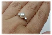 Prsten z bílého zlata s perlou Velikost 54