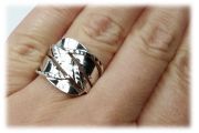 Stříbrný prsten 963/2 velikost 53
