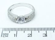 Stříbrný prsten se zirkony 1082 velikost 56