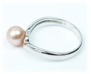 Stříbrný prsten s perlou SVLIR80369 velikost 58