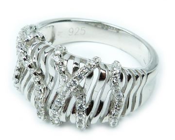Stříbrný prsten se zirkony SVLML11567F7 velikost 56