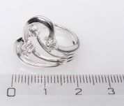 Stříbrný prsten s bílými zirkony velikost 52