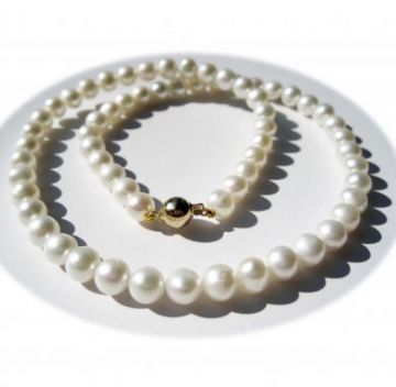 Bílé mořské perly Akoya 4-7 mm se zlatým uzávěrem 43 cm