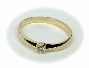 Zlatý prsten se zirkonem velikost 56