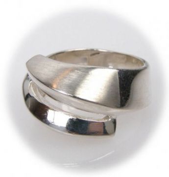 Stříbrný prsten velikost 50