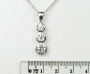 Stříbrný náhrdelník se zirkony 45 cm
