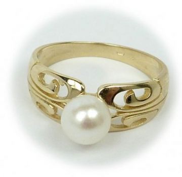 Zlatý prsten s pravou perlou velikost 54