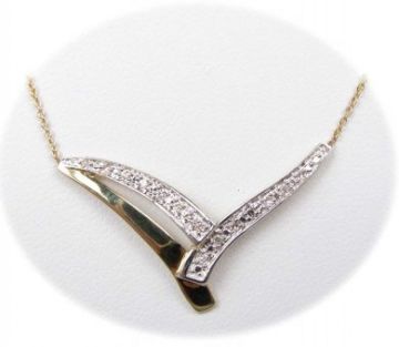 Zlatý náhrdelník s brilianty 42 cm