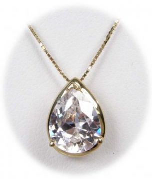 Zlatý náhrdelník se zirkonem 44 cm