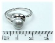 Stříbrný prsten 29-2140 Velikost 55 s perlou