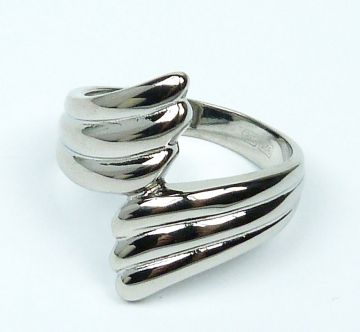 Stříbrný prsten velikost 59